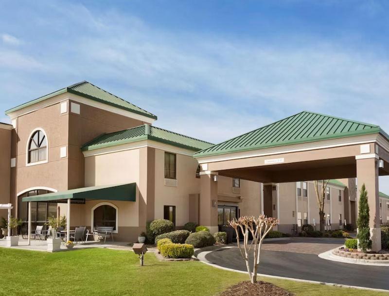 Spark By Hilton Spring Lake Fayetteville Ngoại thất bức ảnh